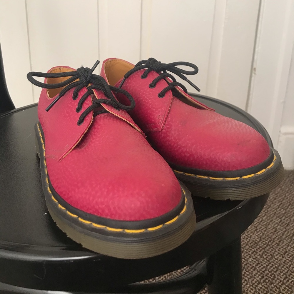 Pink Dr. Marten Oxford shoes